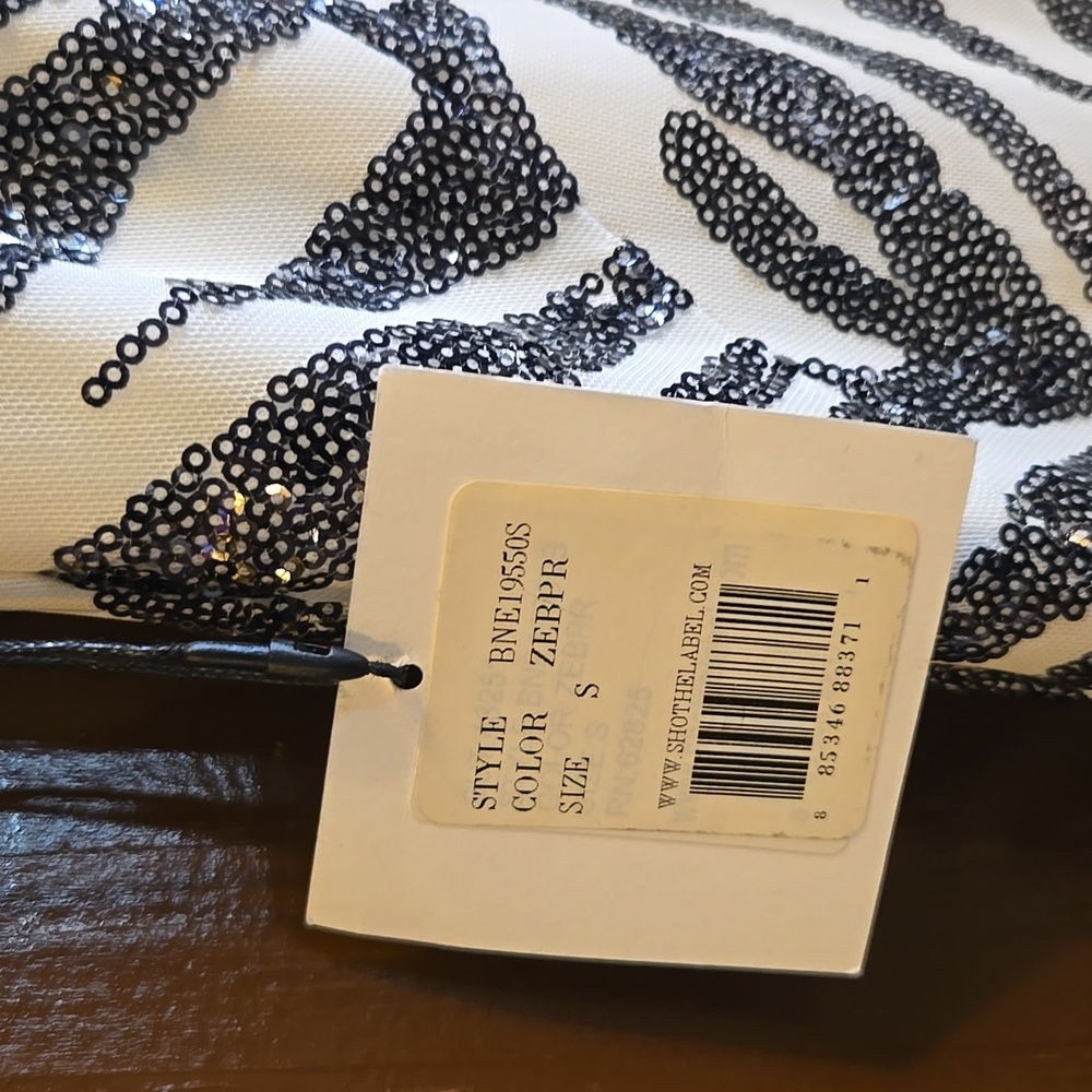 Sho-Blk/white sequin zebra print sleeveless dress Size S NWT. - Picture 4 of 9
